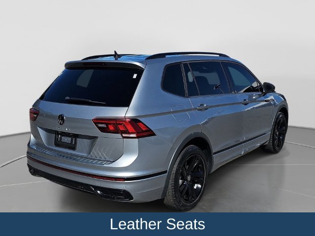 Used 2023 Volkswagen Tiguan SE R-Line FWD image 4