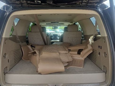 Used 2016 Chevrolet Tahoe LTZ AWD/4WD image 11
