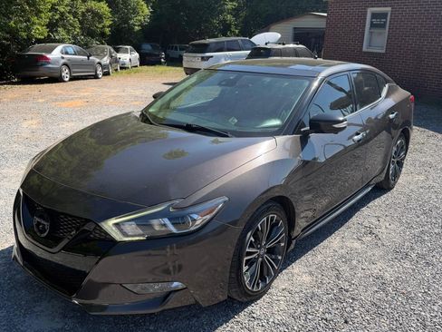 Used 2016 Nissan Maxima Platinum FWD image 3