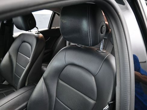 Used 2016 Mercedes-Benz C 300 Sedan image 15