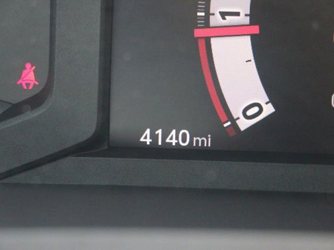 Used 2025 Toyota Tacoma SR5 AWD/4WD image 30