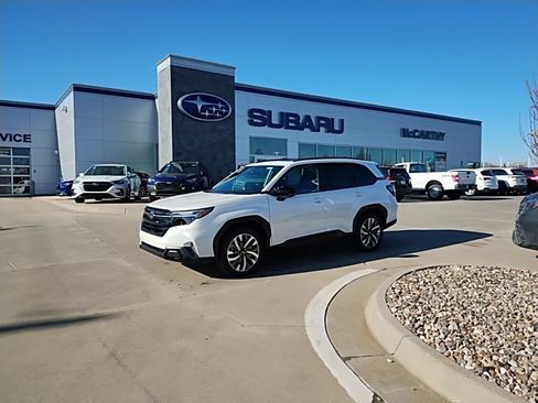 Used 2026 Subaru Forester Touring AWD/4WD image 1