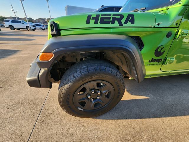 Used 2025 Jeep Wrangler Unlimited Sport AWD/4WD image 7