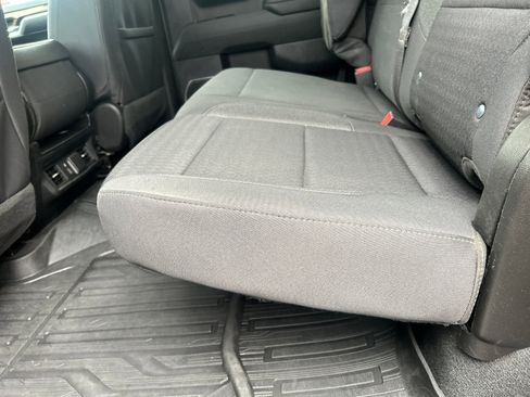 Used 2023 GMC Sierra 1500 SLE w/ X31 Off-Road Package image 18