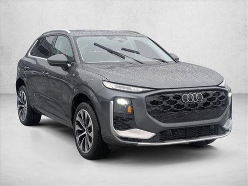 New 2026 Audi Q3 quattro 2.0T AWD/4WD image 6