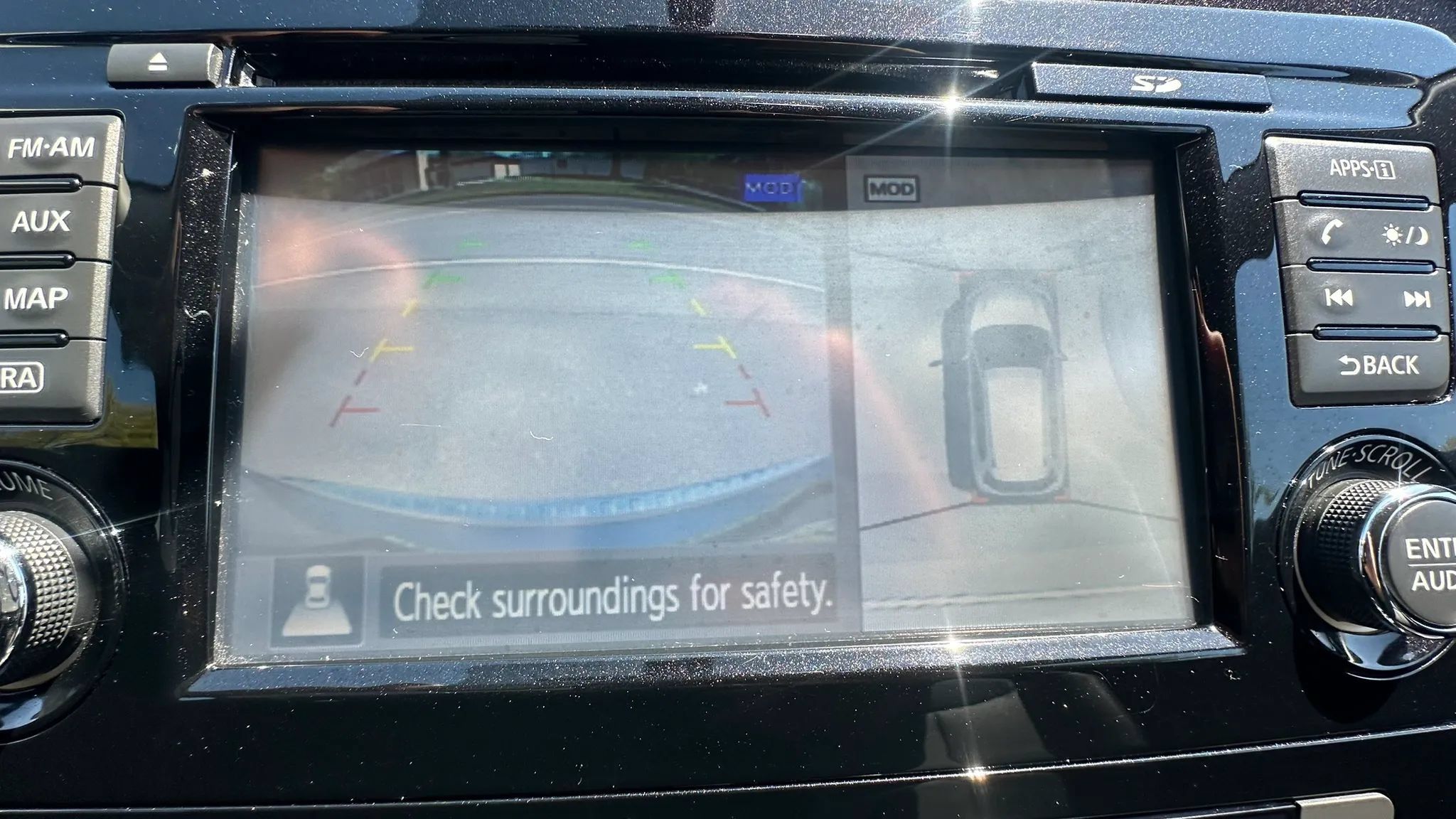 Used 2016 Nissan Rogue SL AWD/4WD image 20
