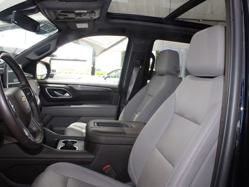 Used 2022 Chevrolet Tahoe LT w/ LT Signature Plus Package AWD/4WD image 7