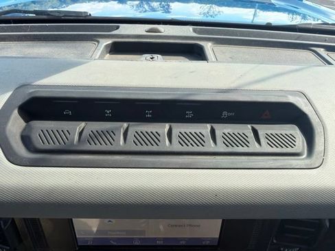 Used 2023 Ford Bronco Badlands w/ Sasquatch Package AWD/4WD image 25