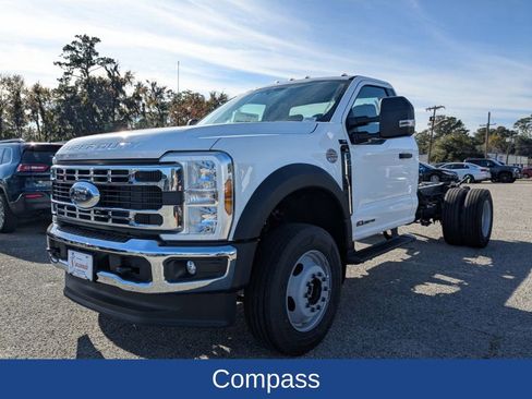 New 2025 Ford F600 4x4 Regular Cab Super Duty w/ XL Chrome Package image 8