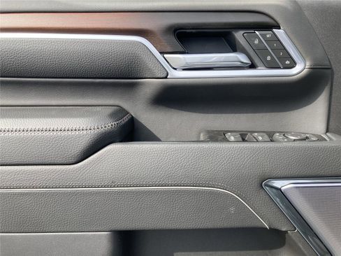 New 2026 GMC Sierra 2500 Denali w/ Denali Reserve Package image 21