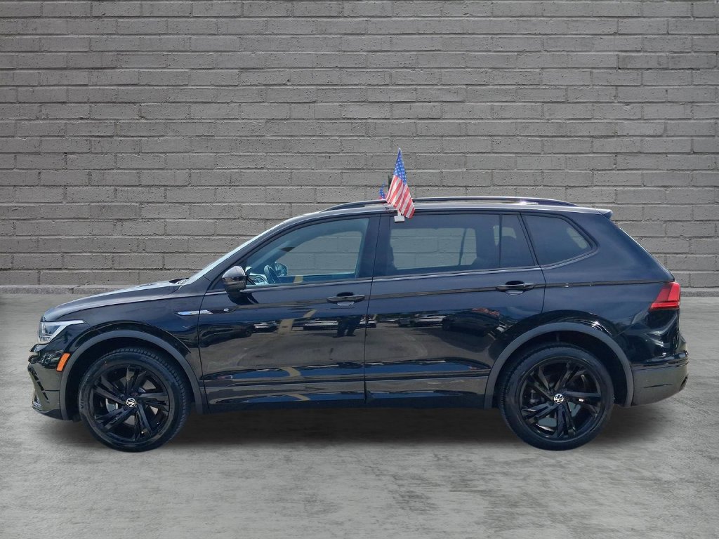Used 2023 Volkswagen Tiguan SE R-Line FWD image 4