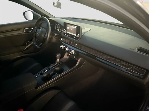 Used 2024 Honda Civic Sport image 26