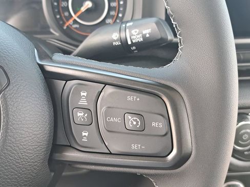 New 2026 Jeep Gladiator Sport AWD/4WD image 18