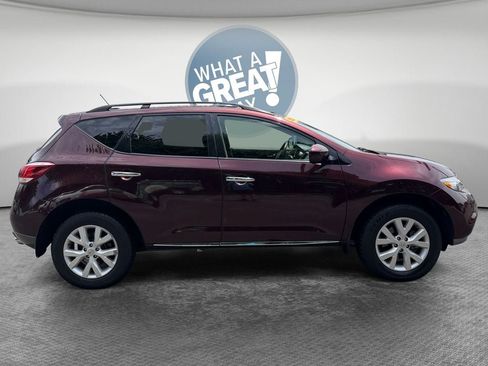 Used 2014 Nissan Murano SL w/ Navigation Package AWD/4WD image 2
