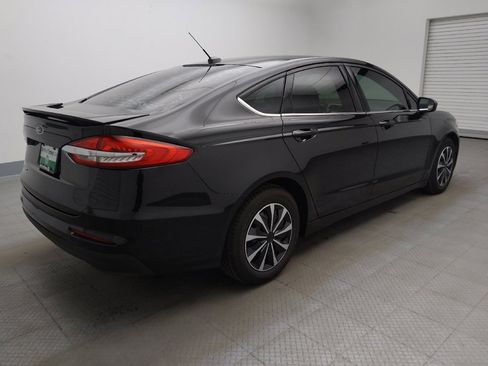 Used 2019 Ford Fusion S FWD image 9