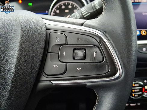 Used 2022 Buick Encore GX Essence w/ Experience Buick Package image 23