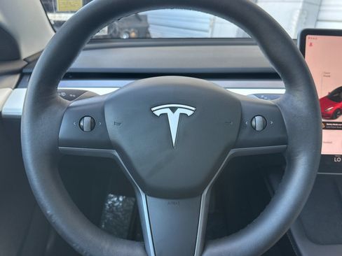 Used 2022 Tesla Model 3 Long Range AWD/4WD image 22