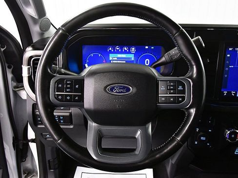 Used 2024 Ford F250 Lariat AWD/4WD image 23