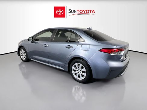 Used 2022 Toyota Corolla LE FWD image 6