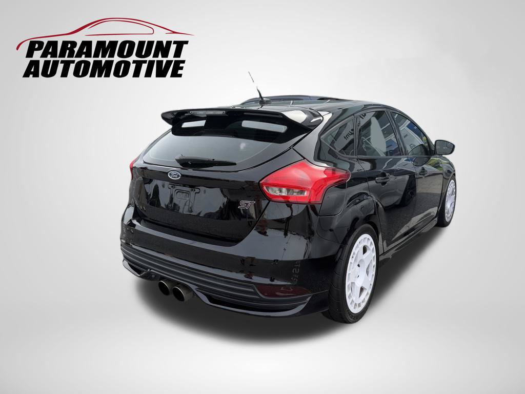Used 2018 Ford Focus ST FWD image 7