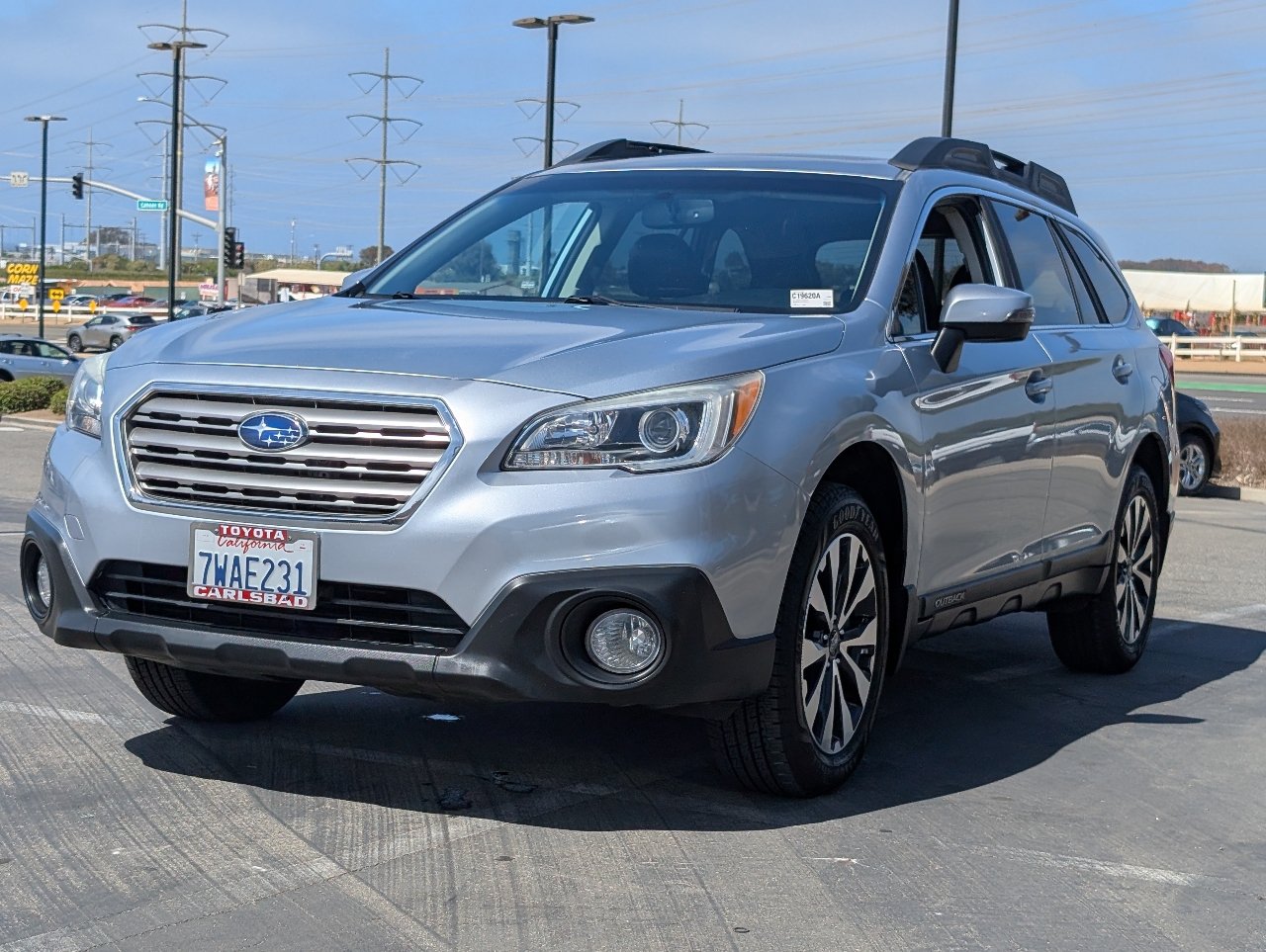 Used 2017 Subaru Outback 2.5i Limited AWD/4WD image 11
