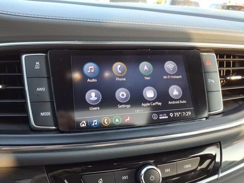 Certified 2021 Buick Enclave Essence w/ Sound and Sites Package AWD/4WD image 33