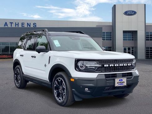 New 2026 Ford Bronco Sport Outer Banks w/ Outer Banks Tech Package+ AWD/4WD image 1