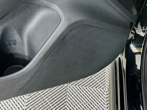 Certified 2025 Subaru Crosstrek 2.5i Sport w/ Crosstrek Mirror Package image 25