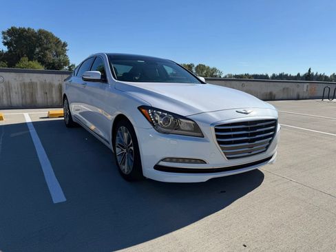 Used 2016 Hyundai Genesis 3.8 w/ Option Group 02 AWD/4WD image 24