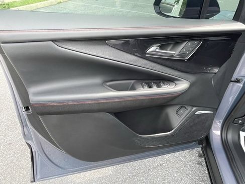 Certified 2024 Chevrolet Blazer EV RS image 27