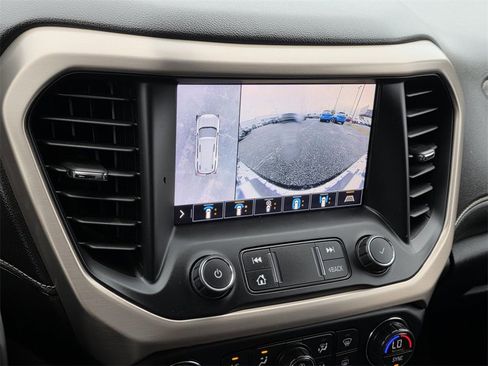 Used 2020 GMC Acadia Denali w/ Technology Package image 32