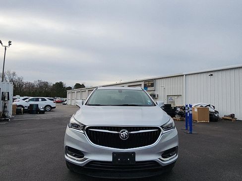 Used 2020 Buick Enclave Essence w/ Sound and Sites Package image 8