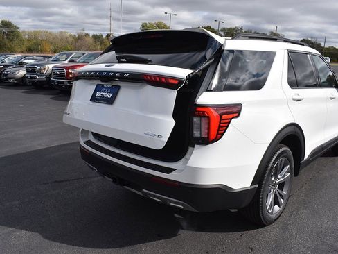 New 2026 Ford Explorer Active w/ Active Comfort Package image 31
