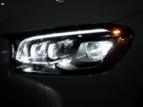 New 2026 Mercedes-Benz GLS 450 4MATIC image 7