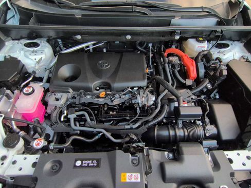 Used 2024 Toyota RAV4 LE image 14