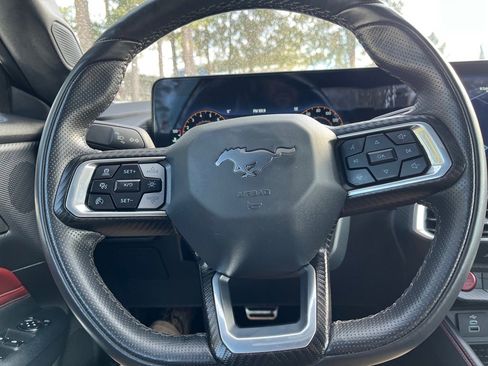 Used 2024 Ford Mustang GT Premium image 23