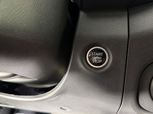 Used 2023 Nissan Frontier PRO-4X w/ Pro-4X Premium Package AWD/4WD image 33