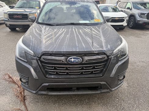 Used 2022 Subaru Forester Limited w/ Popular Package #3 AWD/4WD image 2