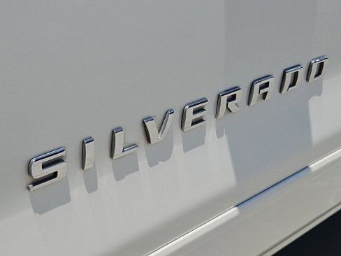 Used 2015 Chevrolet Silverado 1500 LT w/ LT Convenience Package RWD image 30