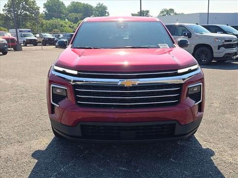 New 2026 Chevrolet Traverse LT w/ Driver Confidence Package FWD image 13