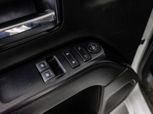 Used 2018 Chevrolet Silverado 3500 W/T image 27