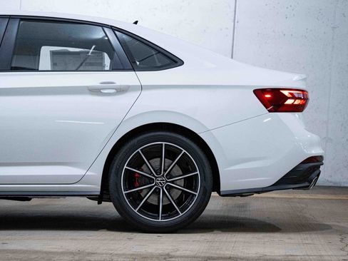 New 2026 Volkswagen Jetta GLI Autobahn FWD image 4
