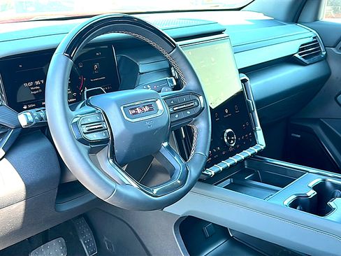New 2026 GMC Acadia AT4 w/ Super Cruise Package AWD/4WD image 9