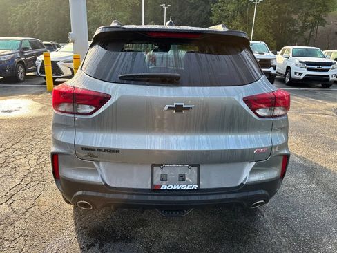 Used 2023 Chevrolet TrailBlazer RS w/ Convenience Package FWD image 4