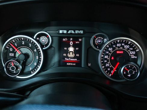 Used 2022 RAM 1500 Big Horn AWD/4WD image 22