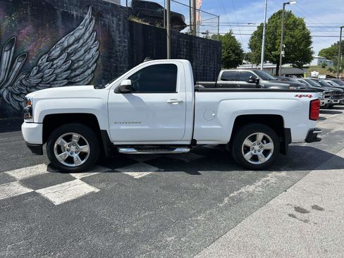 Used 2017 Chevrolet Silverado 1500 W/T AWD/4WD image 6