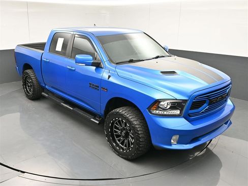 Used 2018 RAM 1500 Sport w/ Hydro Blue Sport Package AWD/4WD image 23