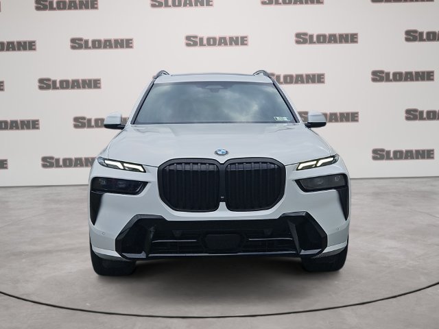 Certified 2024 BMW X7 xDrive40i w/ M Sport Package AWD/4WD image 8