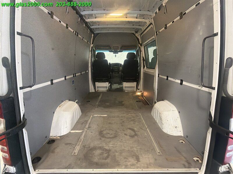 Used 2012 Freightliner Sprinter 2500 RWD image 10
