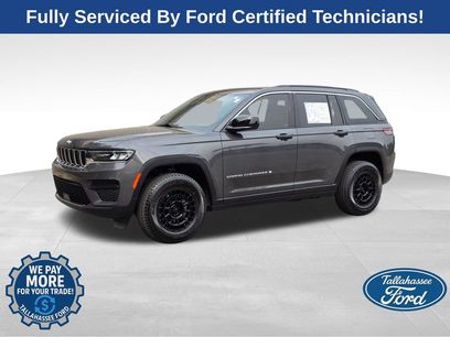 Used 2025 Jeep Grand Cherokee Laredo w/ Luxury Tech Group I